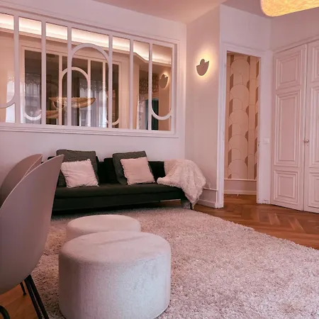 Lejlighed Jeannette, 3 Bedrooms, Parking *